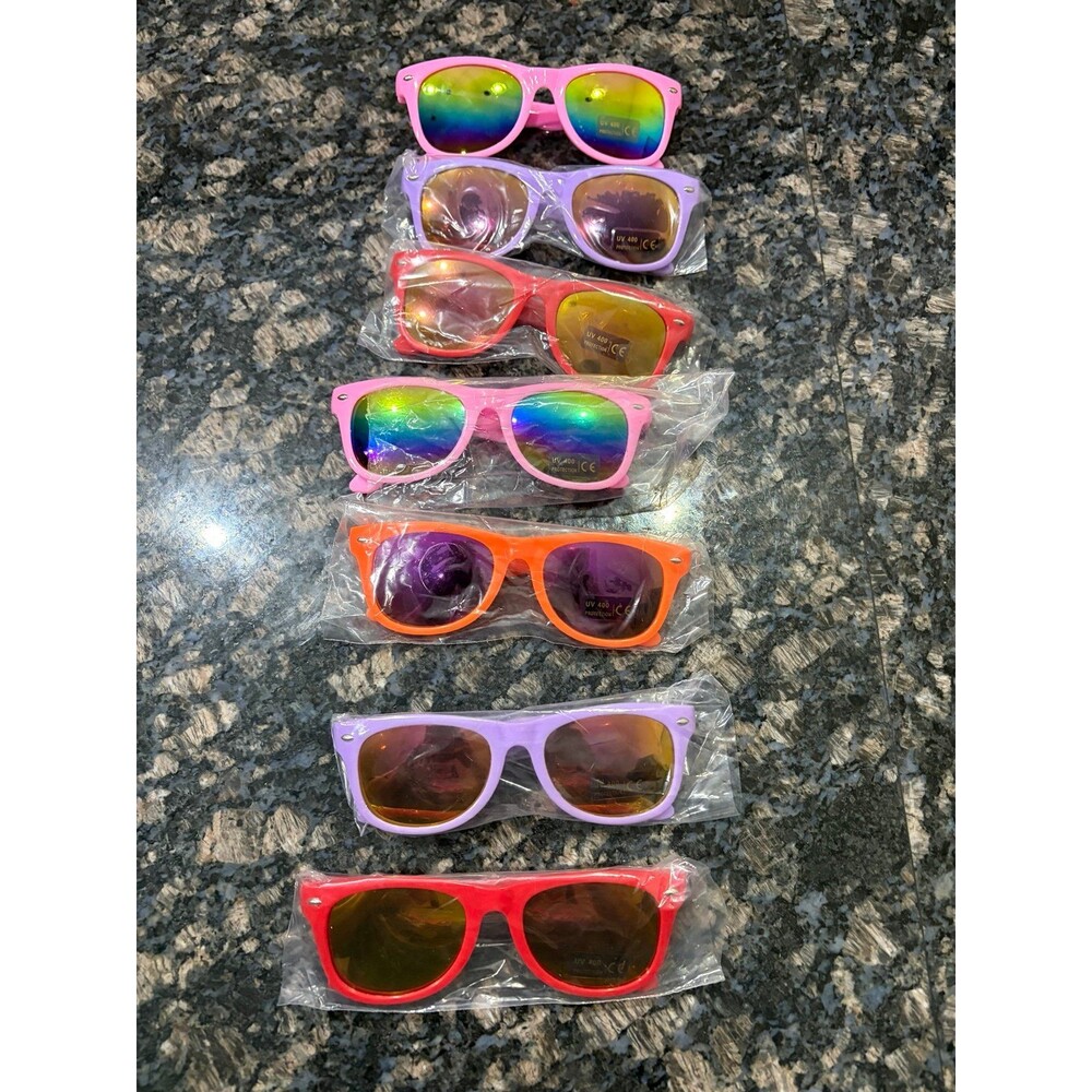 7 Kids Sunglasses